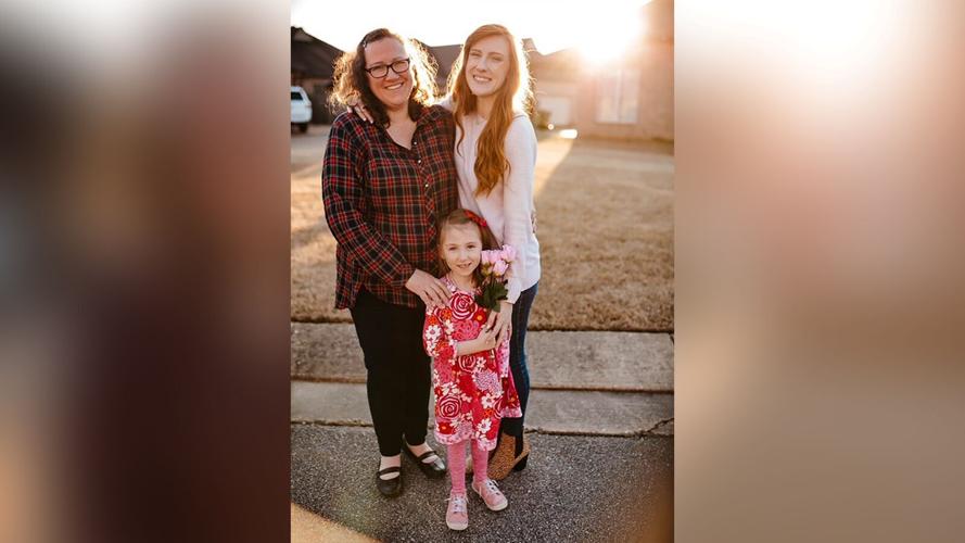 Jennifer, Chloe and Charlotte Sexton