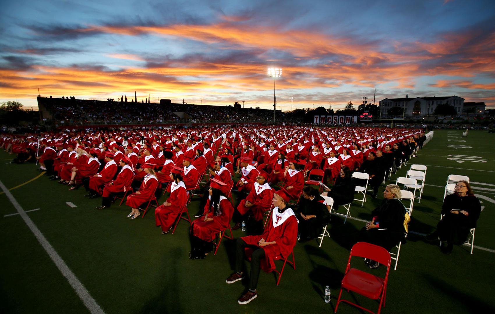 Tucsonarea high school seniors pass civics test to graduate