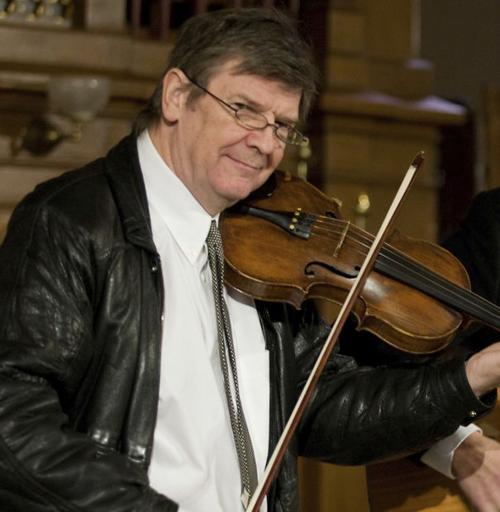 Kevin Burke brings Irish repertoire to Tucson    