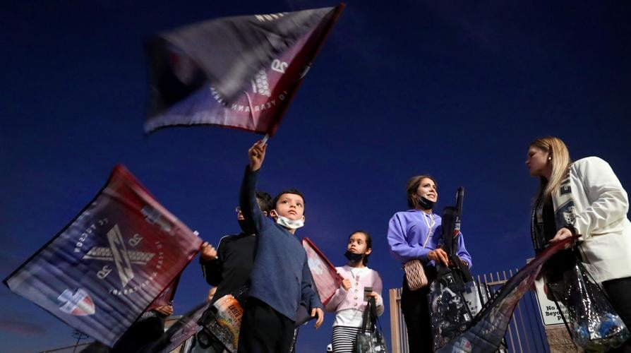 103021-tuc-spt-fctucsonkids-p1