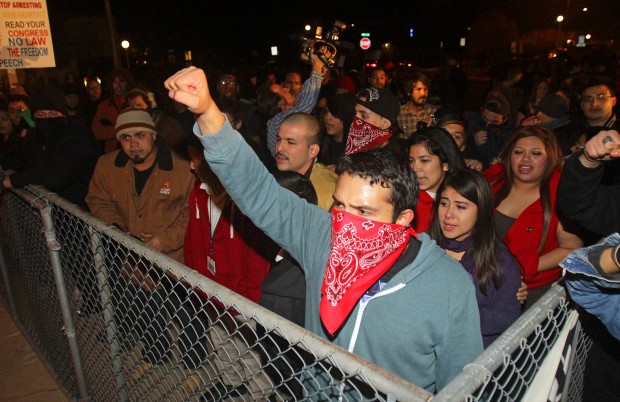 Cancelan estudios étnicos del TUSD   
