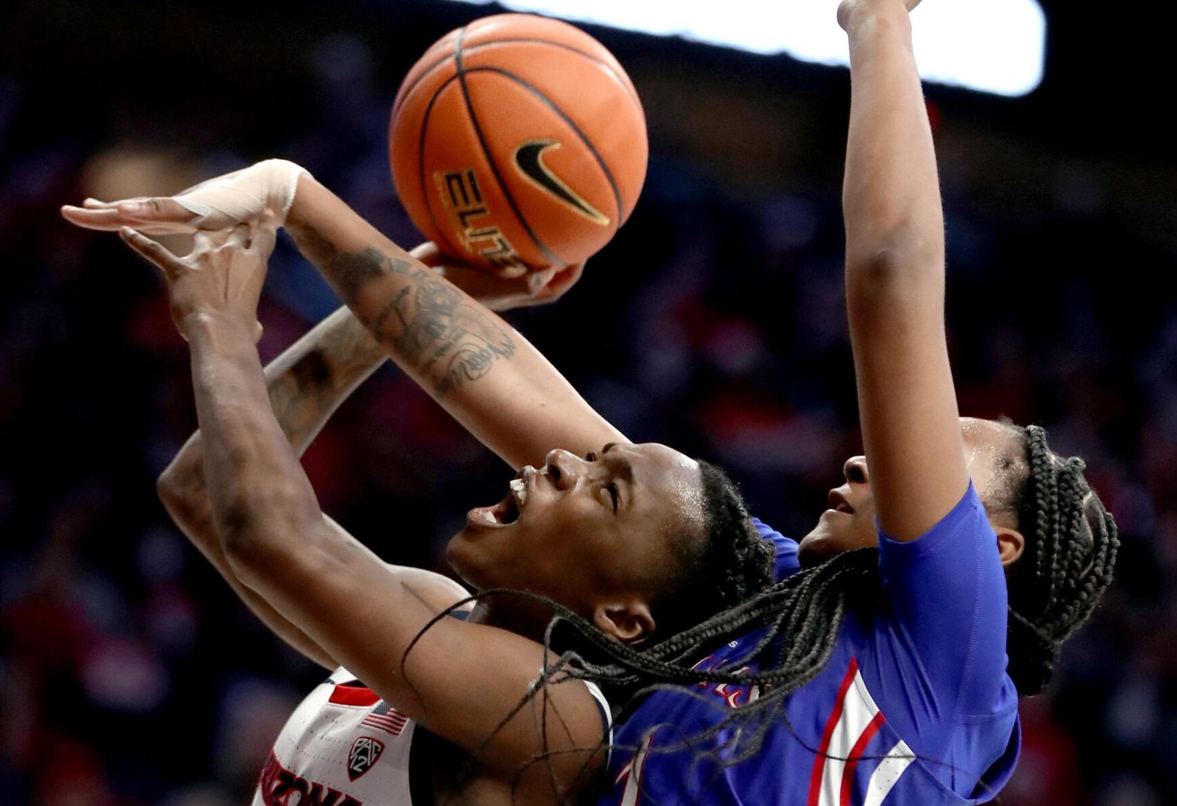 Photos Undefeated Arizona Wildcats fall to Kansas, 7750, women's basketball Local news