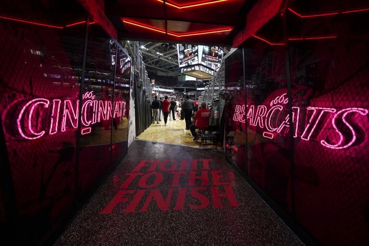 Houston Cincinnati Basketball