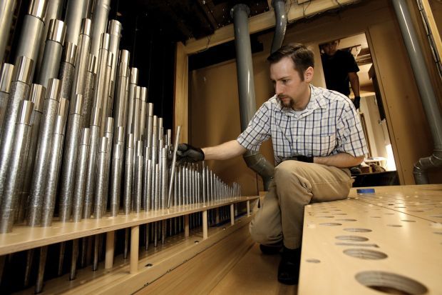 Pipe organ at Catalina United Methodist