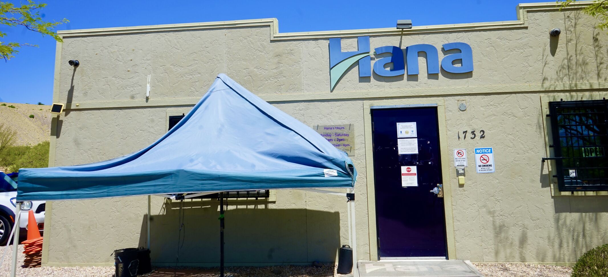 Down Here at the Pot Shop: Hana Dispensary Green Valley