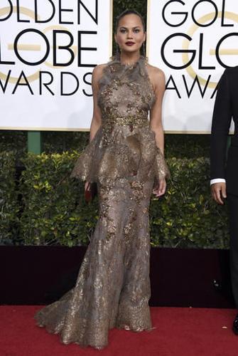 The 74th Annual Golden Globe Awards - Arrivals