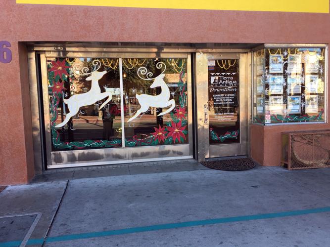 It's Christmas at Tierra Antigua Realty