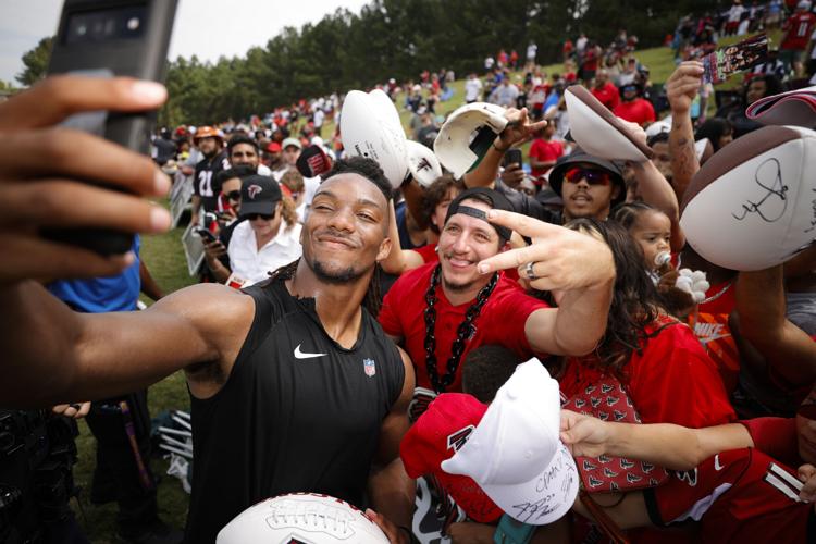 Falcons Camp Football