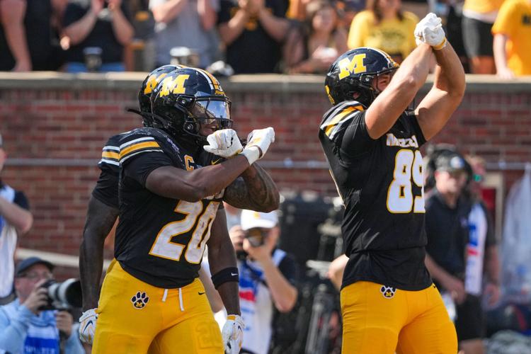FOOTBALL-NCAA/