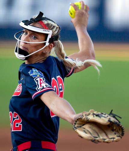 060521-tuc-spt-uasoftballadv-p2