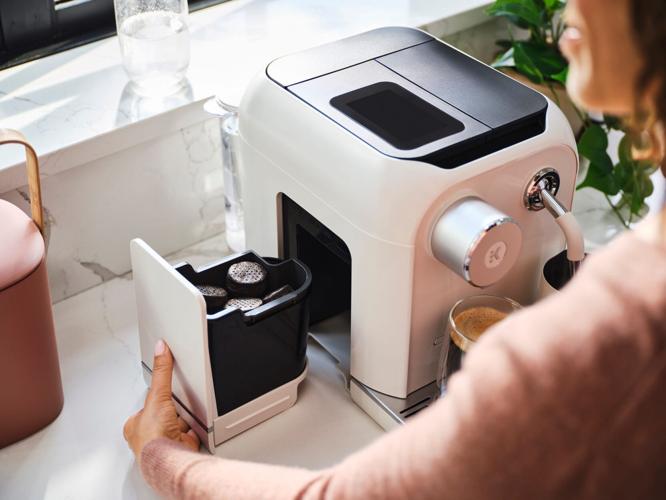 Keurig's new machine uses plastic-free coffee pods