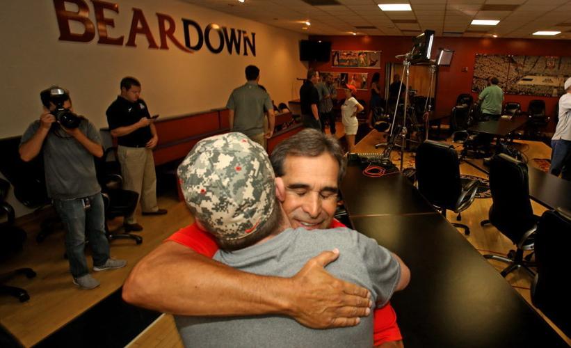 UA Andy Lopez retires