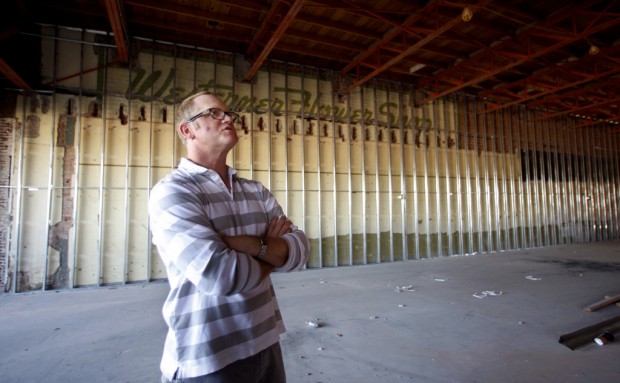 Bookmans to branch out into recreation equipment