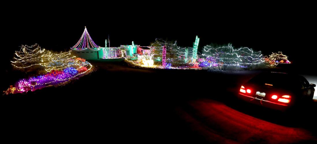 Luces de Navidad en Casas de Tucsón (LE)