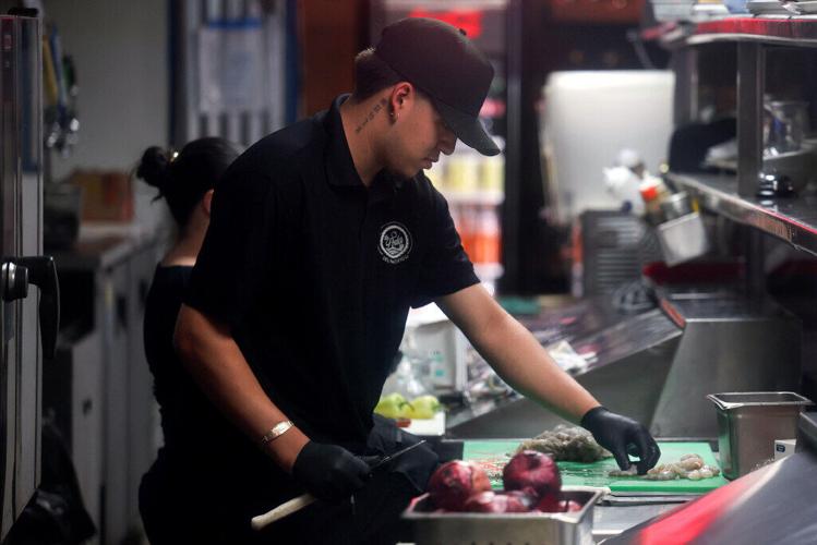 La Perla Del Pacifico.jpg