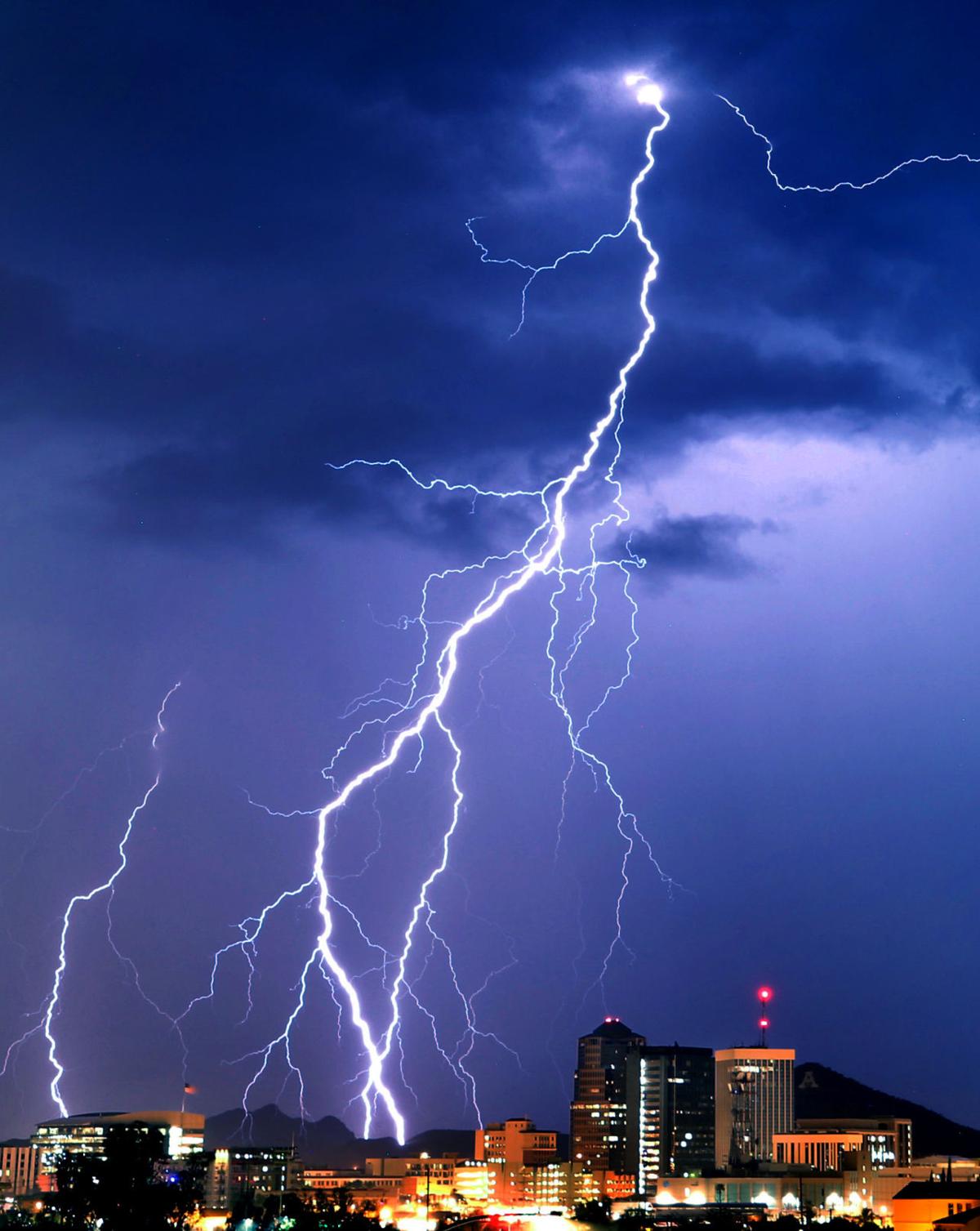 Can you feel the electricity? 55 amazing photos of Tucson lightning