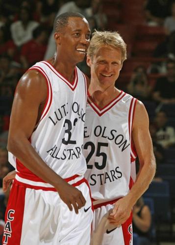 Hansen's Sunday Notebook: Elliott should get Hall call    