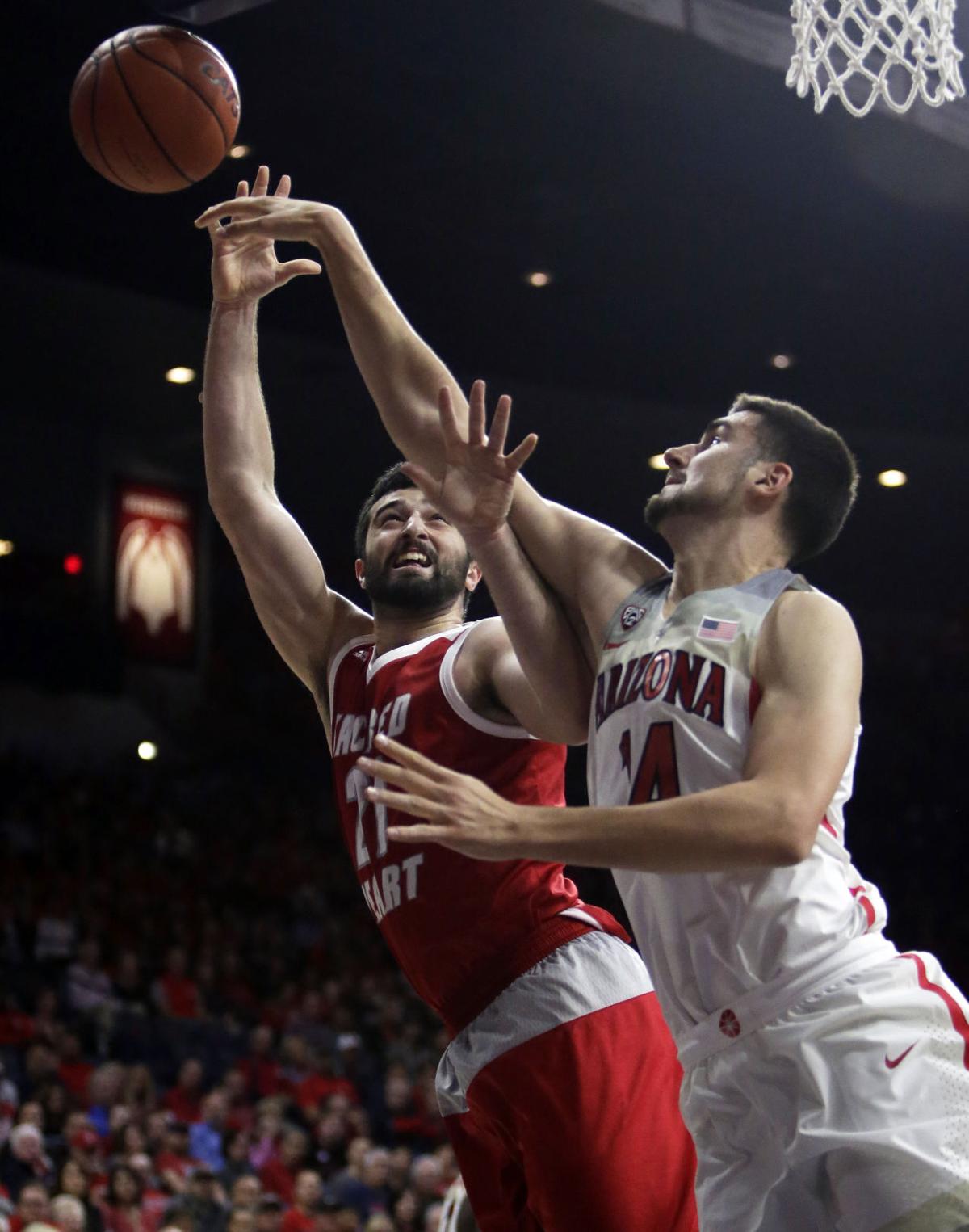 Arizona Wildcats Roll Over Sacred Heart 95 65 Arizona Wildcats