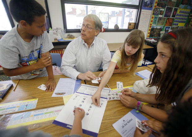 After 36 yrs at Sunrise Drive, teacher has 'evolved' all he can    
