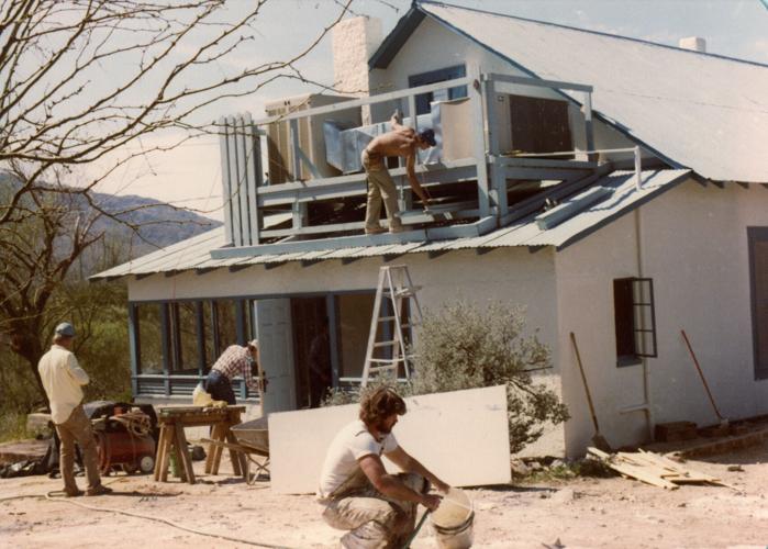 Paul and Linda McCartney, ranch