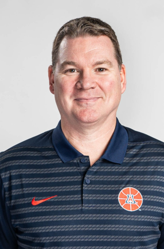 Tommy Lloyd, Arizona men's basketball headshot 2025