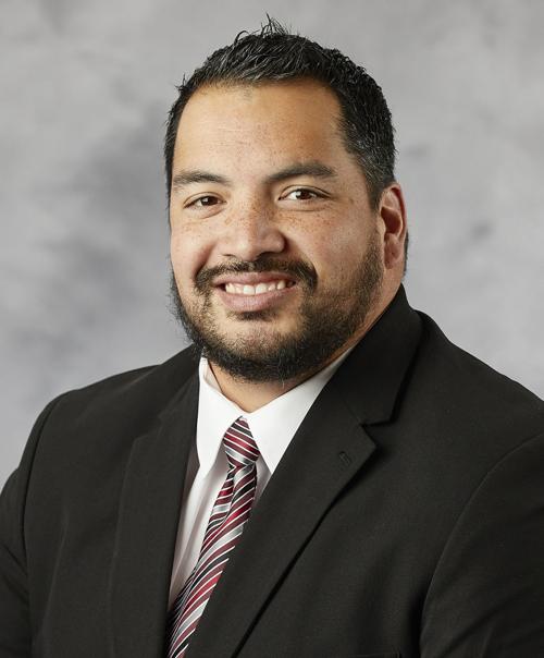 Jordan_PaoPao_UNLV_ST_C_TE_coach_edited.jpg