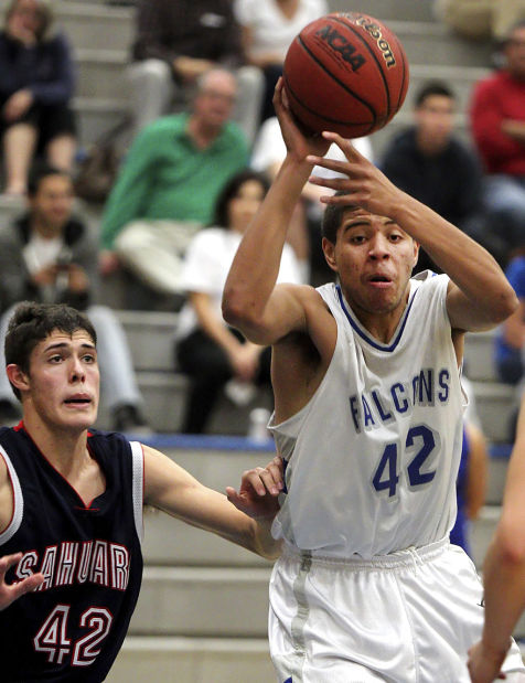 High school basketball: Foothills duo has eyes for Ivy