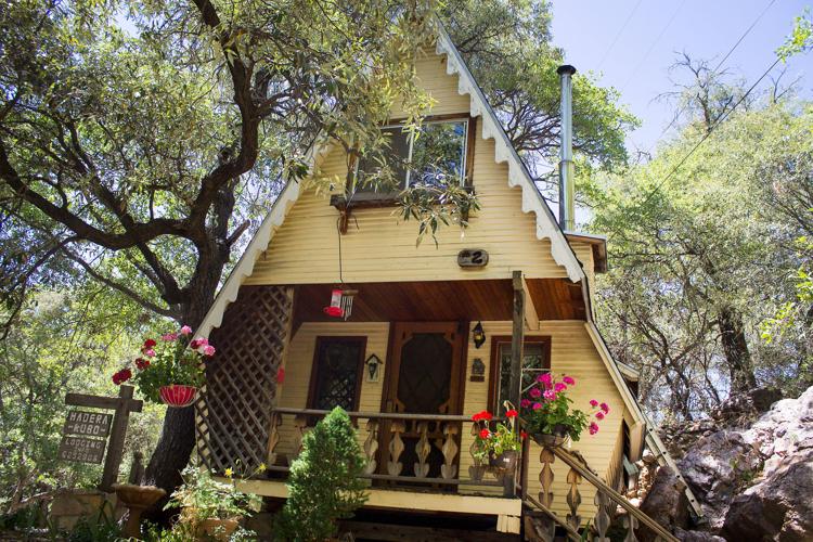 Madera Canyon Kubo lodge