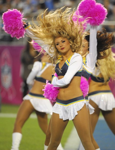 Photos: NFL cheerleaders take the field - Week 6