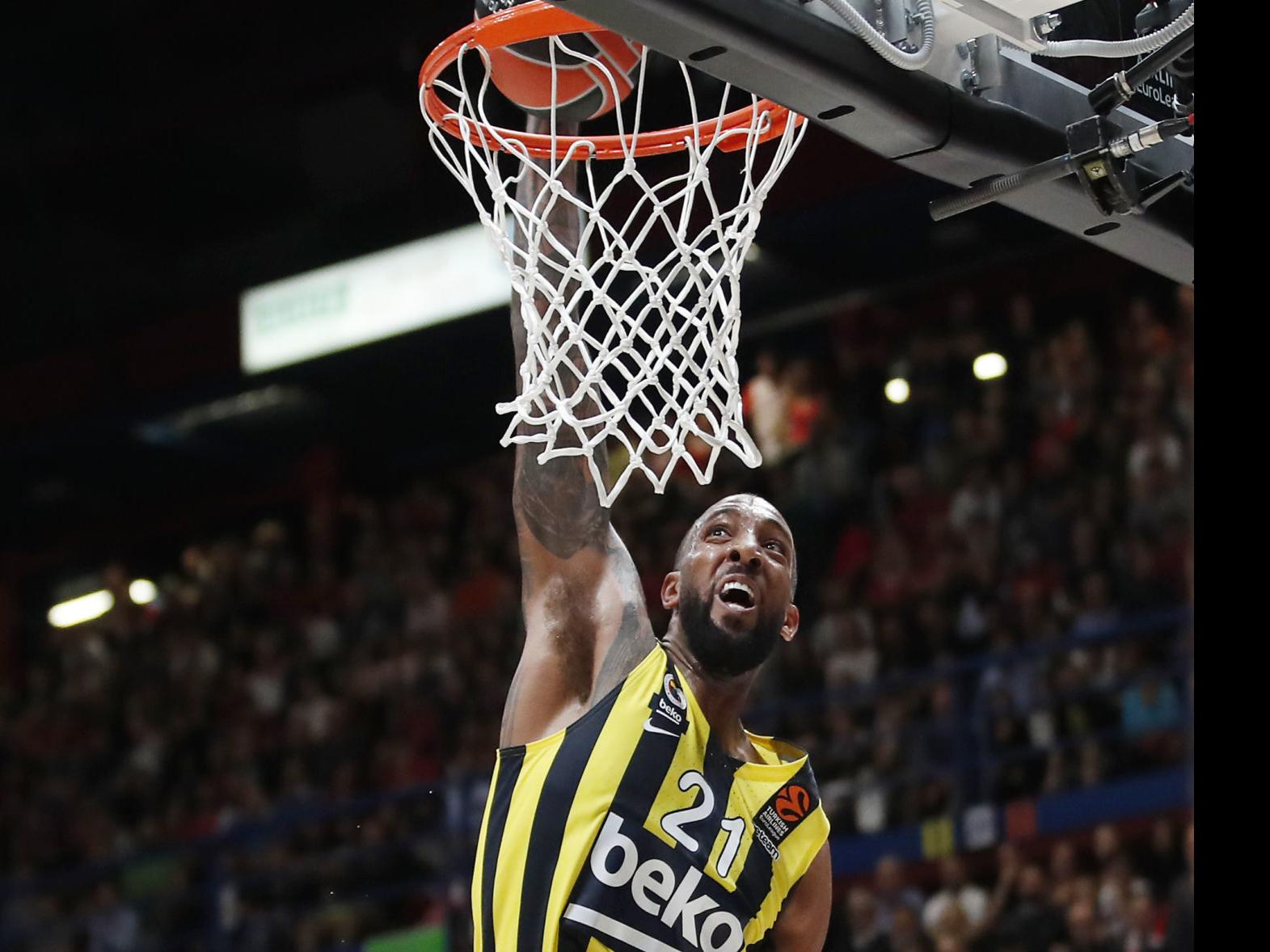 Nine Years After Leading Wildcats To Elite Eight Derrick Williams