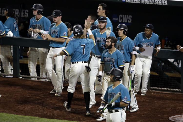Arizona vs. Coastal Carolina in College World Series