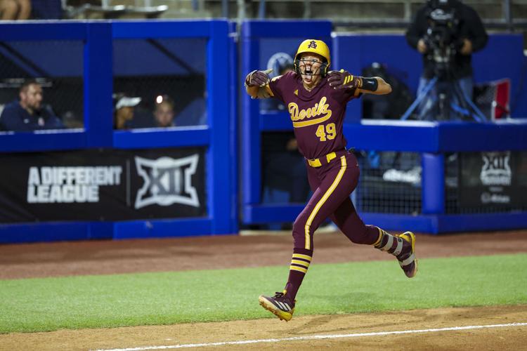 20260501_softball_big12_tournament_hamilton_0318.jpg