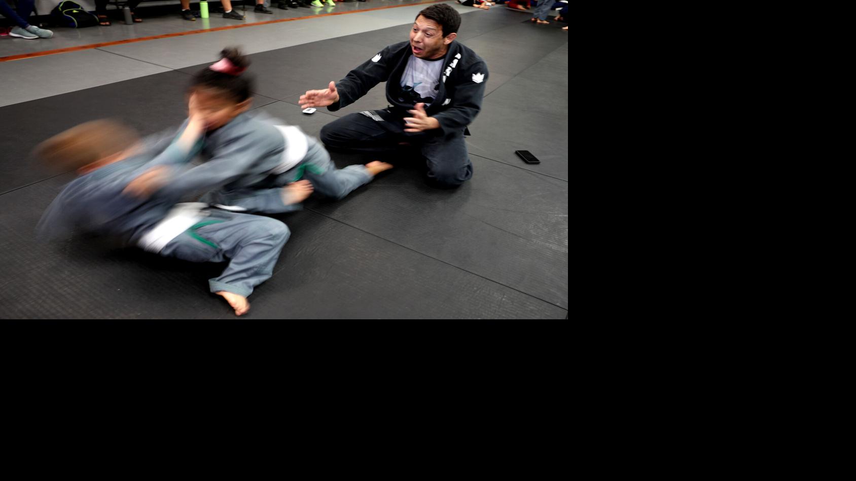 jiu jitsu se mueve paso a paso