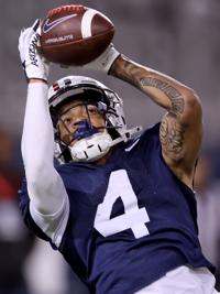 Arizona training camp notes, practice 9: Kris Hutson makes acrobatic catches near sideline