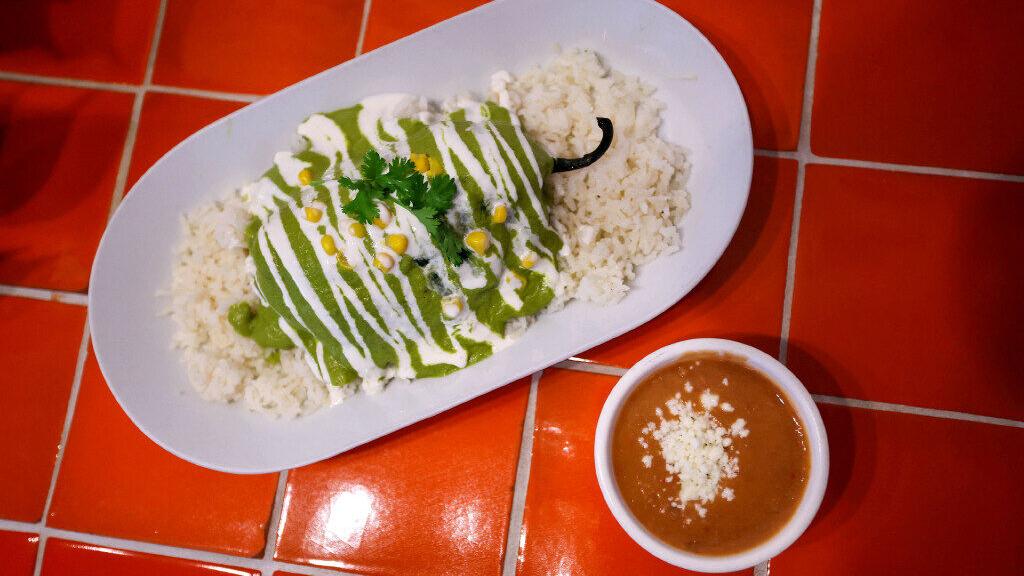 This Tucson couple is spreading joy one breakfast poblano at a time
