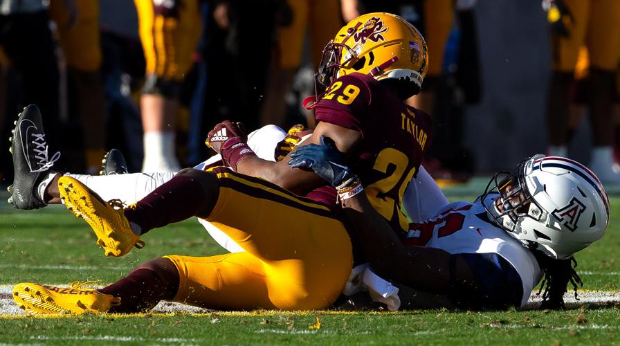 112821-tuc-spt-uafb-p4