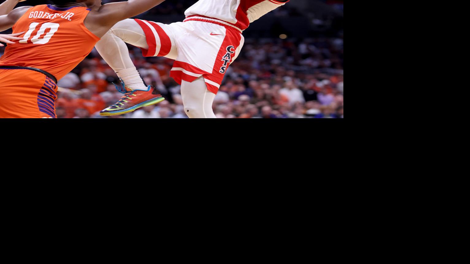 After court ruling, Arizona signs Clemson transfer forward RJ Godfrey