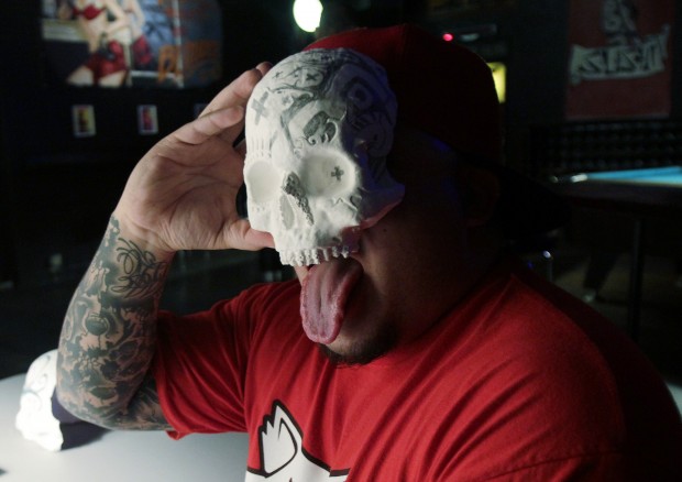 Artists hit the pub for a draft and a draw   