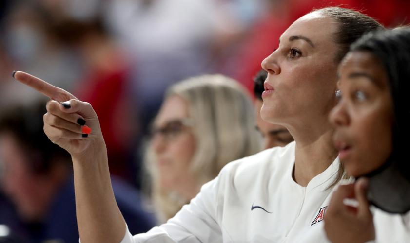 110921-tuc-spt-uawomenshoops-p2