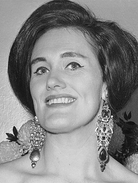 Legendary soprano Sutherland dies at 83   