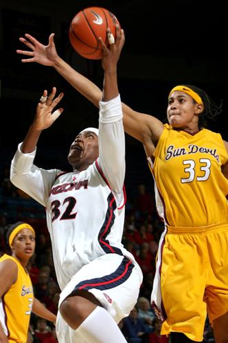 13 UA Women BK gb-p1