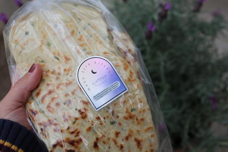 Garlic chive flatbread (LE)