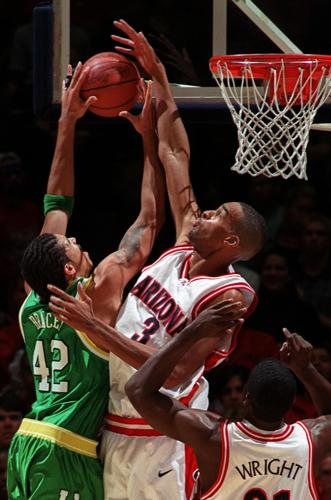 1. Loren Woods, 14 blocked shots, 2000 vs. Oregon