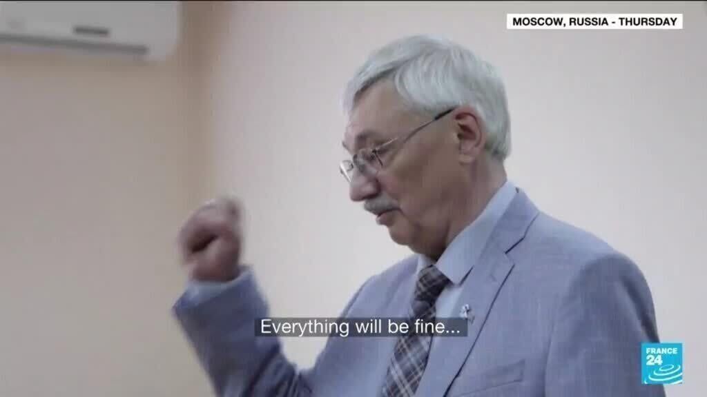 Veteran Russian rights campaigner Orlov goes on trial for discrediting army