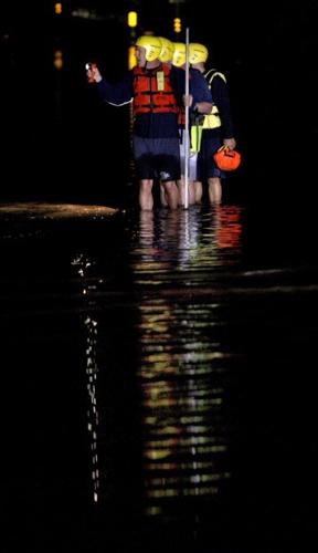 Flooding along Tanque Verde Wash