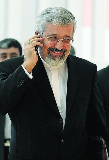 Iran delays response to UN-backed plan for uranium  
