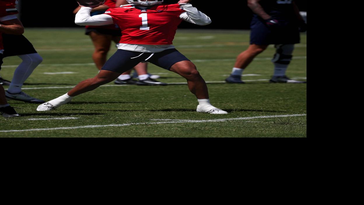 Arizona football training camp notes, practice 4: Noah Fifita throws interception to brother Dash Fifita