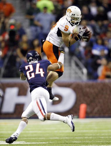 Bo Bowling, Trevin Wade