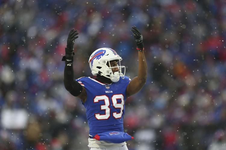 011422-tuc-spt-excatsinthenfl-p2