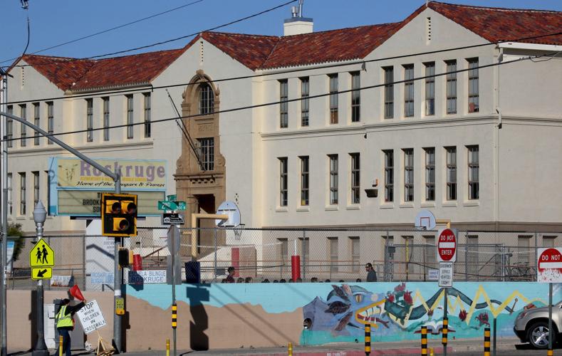 Roskruge School